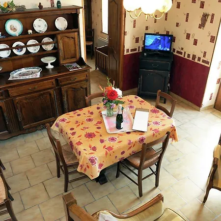 Country With Enclosed Garden In Ferienhaus Bligny